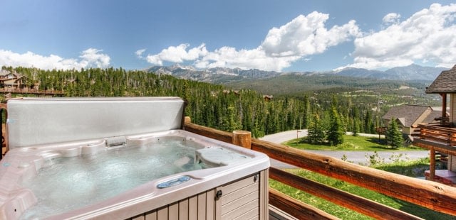 Saddle Ridge Townhomes