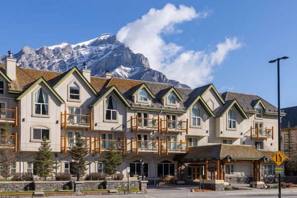 Rundlestone Lodge