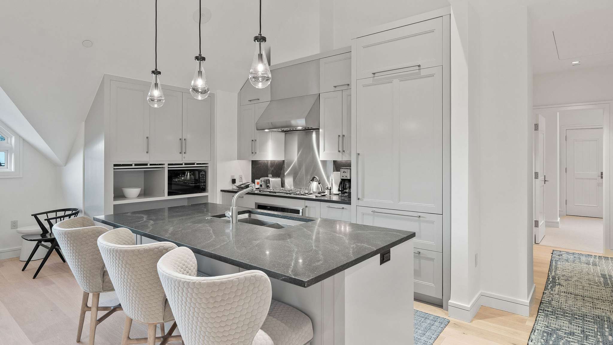 Luxurious Solaris Penthouse