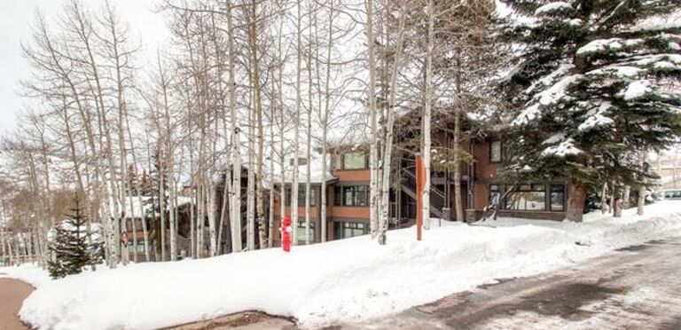 Save up to 30% on lodging