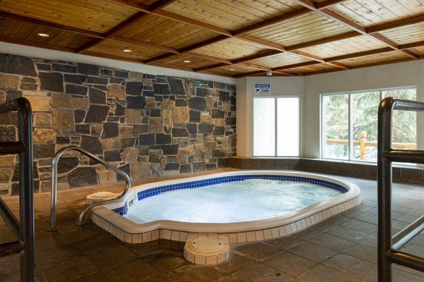 Rundlestone Lodge