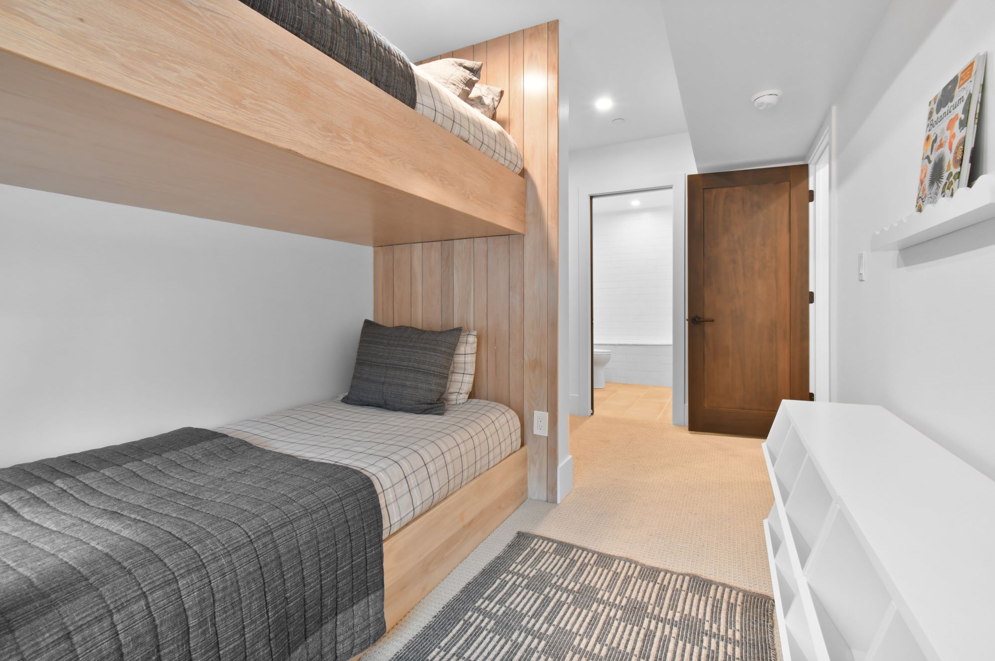 Slopeside Modern
