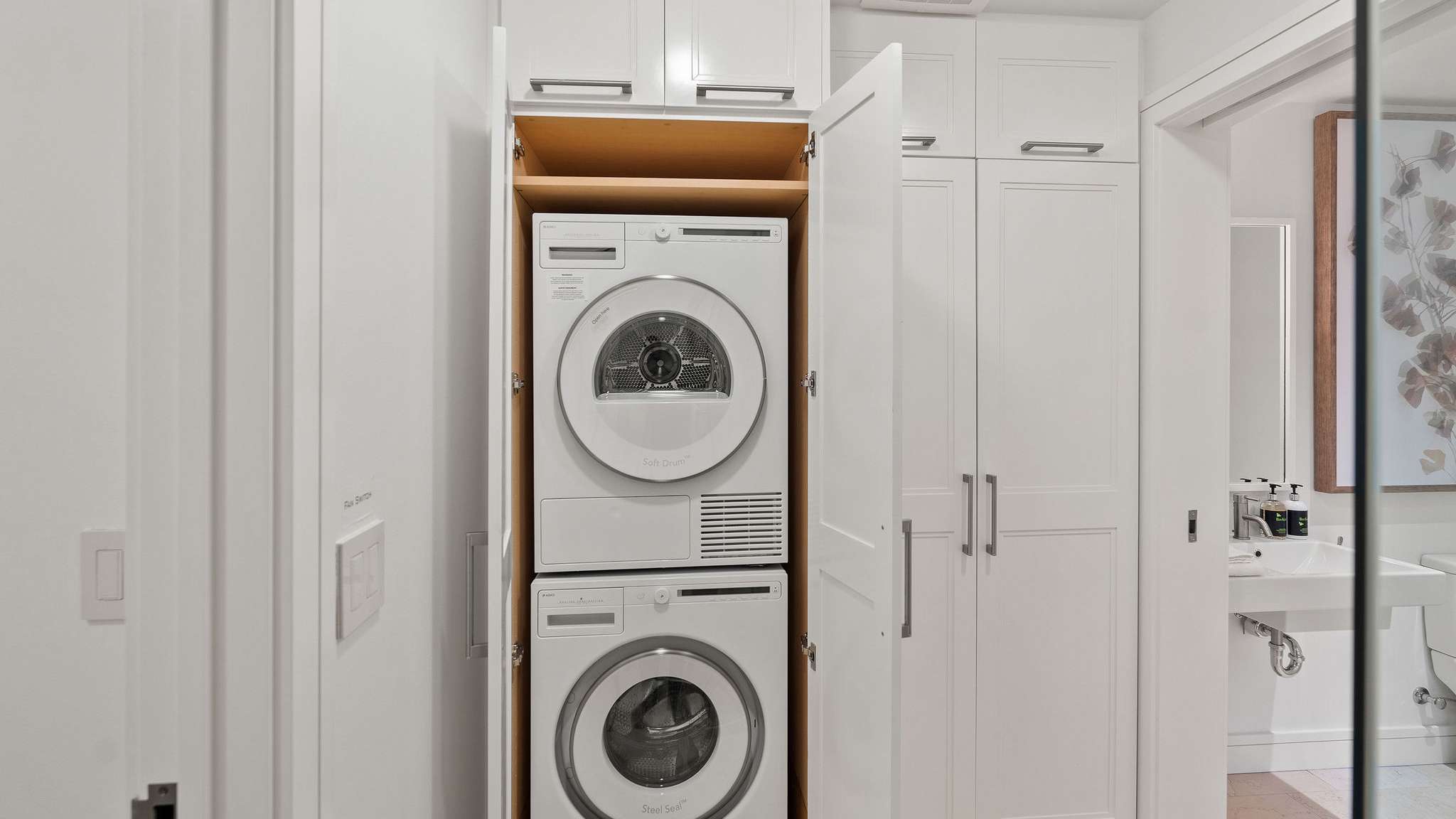 Luxurious Solaris Penthouse