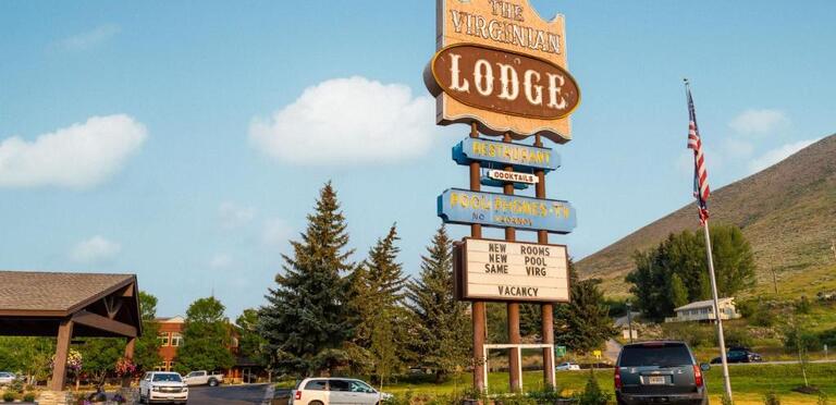 Save up to 28% on lodging