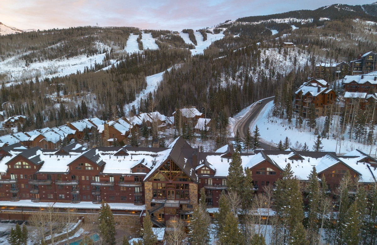 Bear Creek Lodge