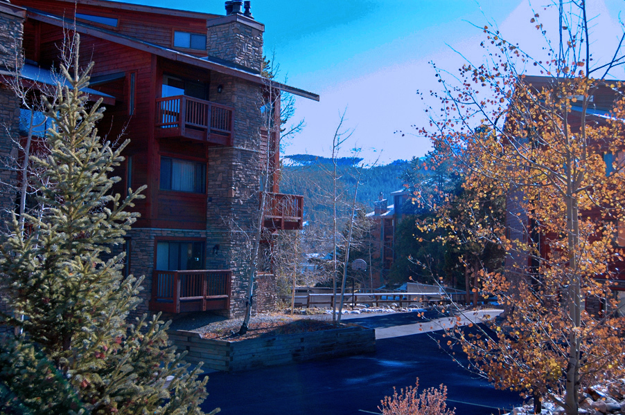 Pine Ridge Condominiums