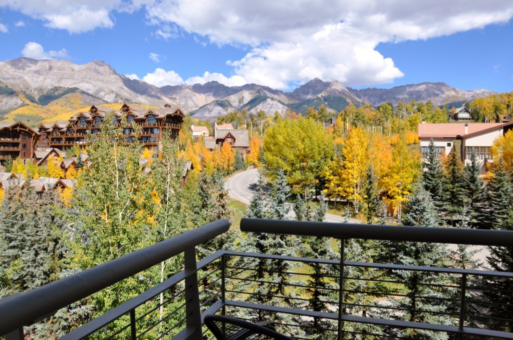 Penthouses at the Peaks