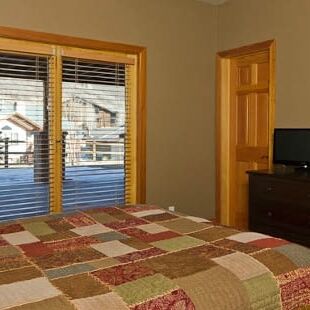 3220 Solomere