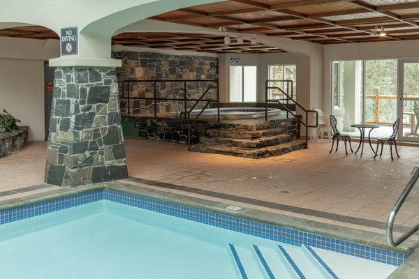 Rundlestone Lodge