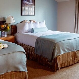 Grouse Mountain Lodge