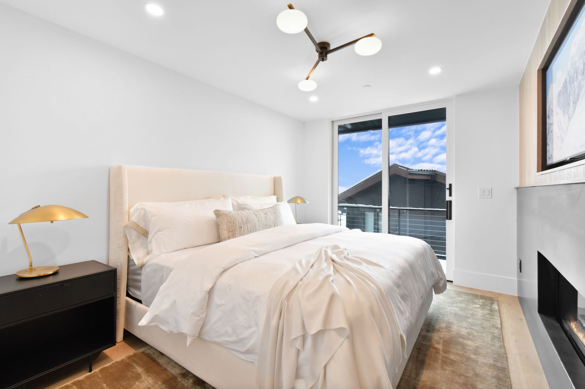 Slopeside Modern