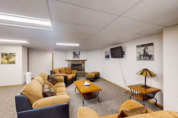 Pine Ridge Condominiums