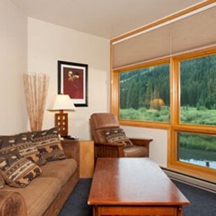 River Bank Lodge