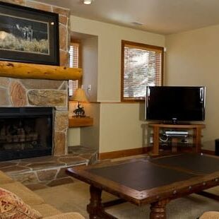 3220 Solomere