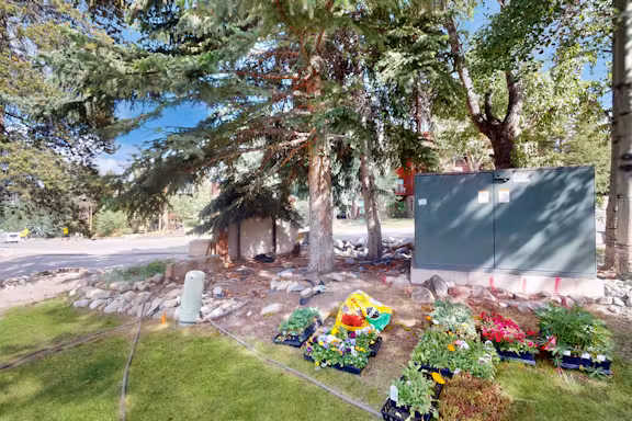 Pine Ridge Condominiums