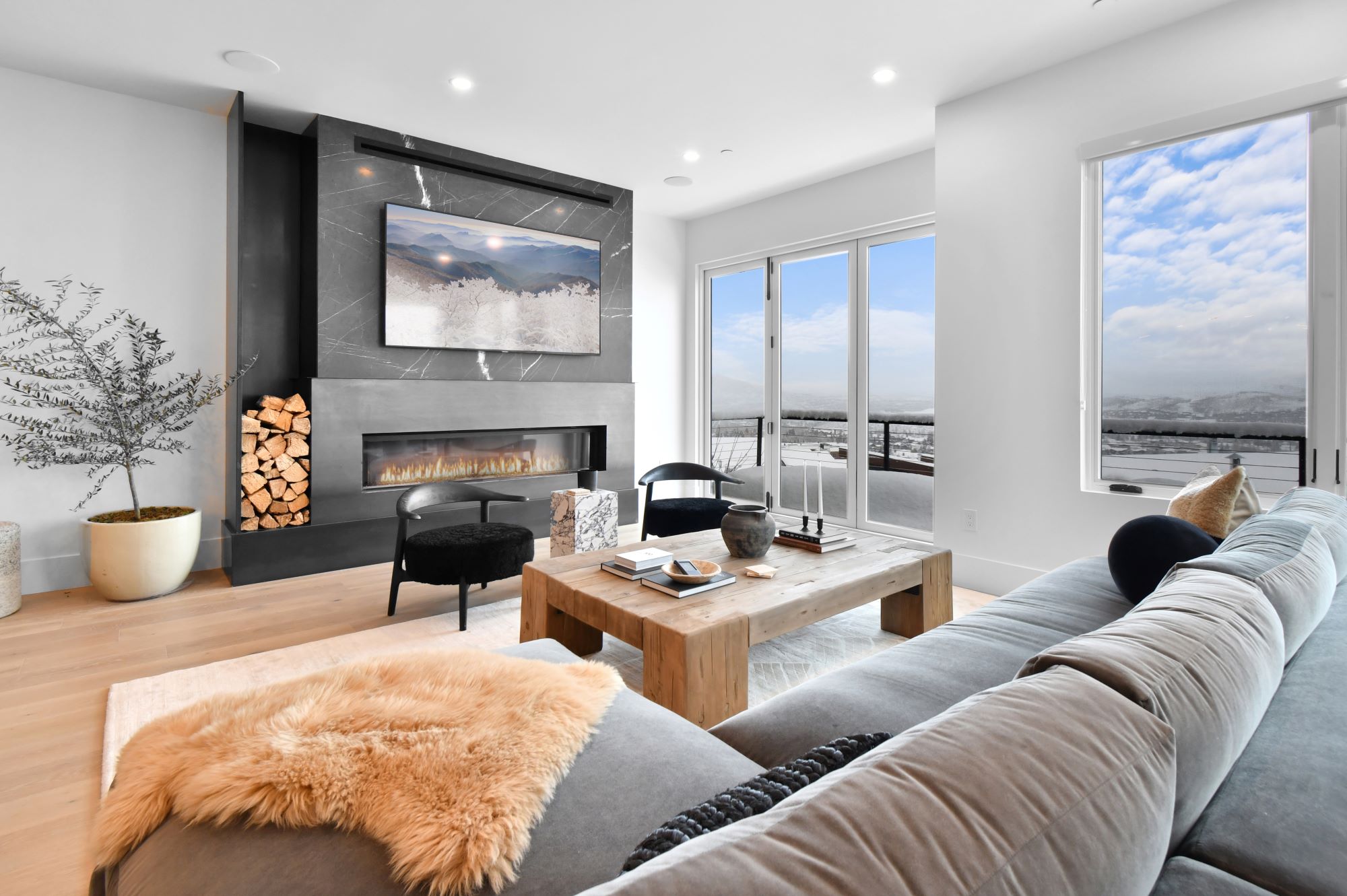Slopeside Modern