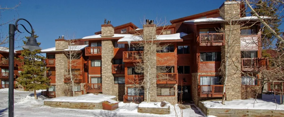 Pine Ridge Condominiums