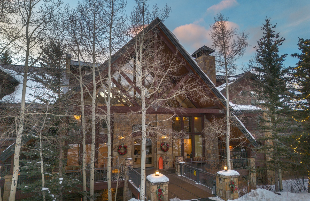 Bear Creek Lodge