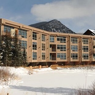 River Bank Lodge